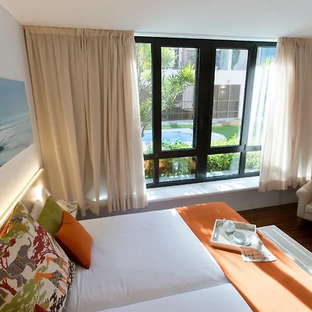 Escuela Cruz 4* Santa Cruz de Tenerife