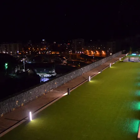 Escuela Cruz Hotel 4*