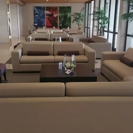 Hotell Escuela Cruz 4*