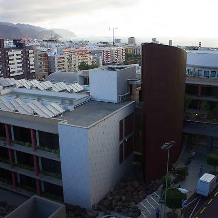 Escuela Cruz Hotell Santa Cruz de Tenerife