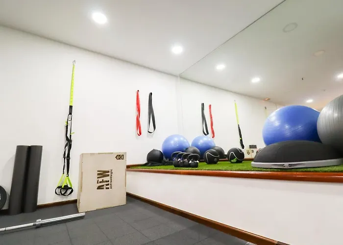 Escuela Cruz Hotel 4*