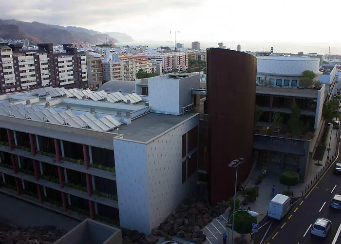 Escuela Cruz Otel Santa Cruz de Tenerife