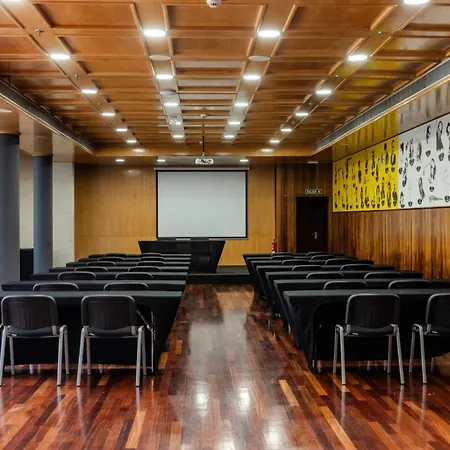 Escuela Cruz Santa-Cruz de Ténérife