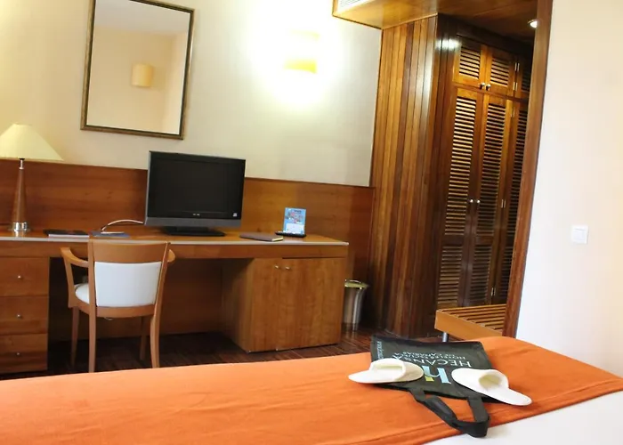 Escuela Cruz 4* Santa Cruz de Tenerife