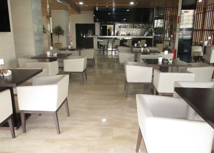 Escuela Cruz 4* Santa Cruz de Tenerife